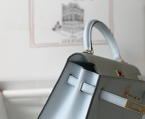  Handbags 𝑬𝒑𝒔𝒐𝒎 𝑲𝒆𝒍𝒍𝒚 . size:25 cm