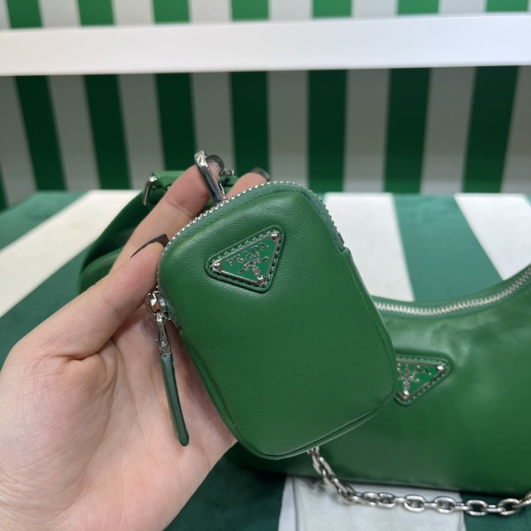  Handbags Prada 1BH240 size:22*12*6 cm