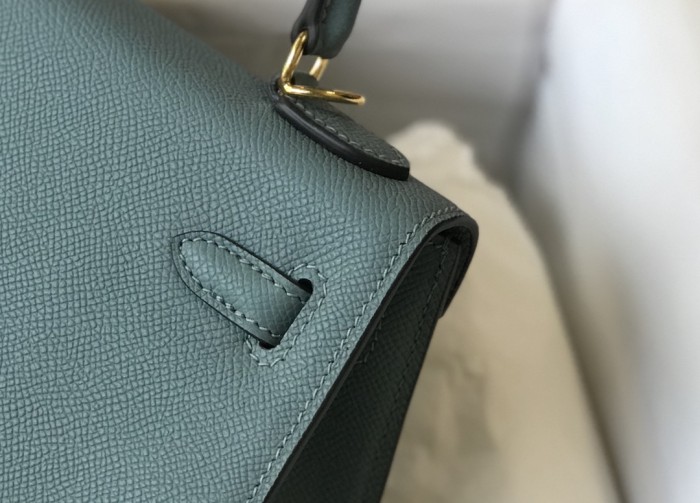  Handbags 𝑬𝒑𝒔𝒐𝒎 𝑲𝒆𝒍𝒍𝒚 . size:25 cm