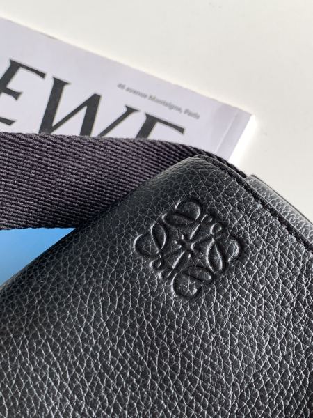  Handbags LOEWE Military Crossbody 11355   size:14*19*8 cm