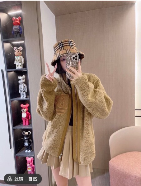  Clothes Burberry 531