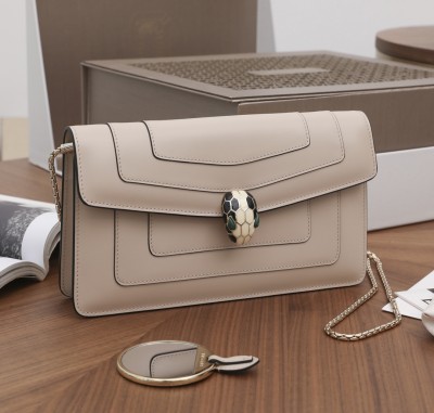  Handbags Bvlgari 370449850 size:25*12*3.5 cm