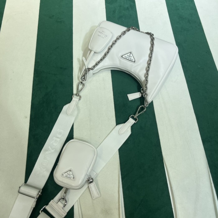  Handbags Prada 1BH240 size:22*12*6 cm