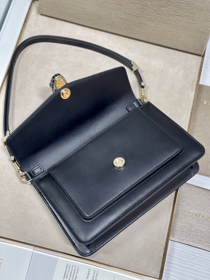  Handbags Bvlgari 292104 size:22*15*4.5 cm