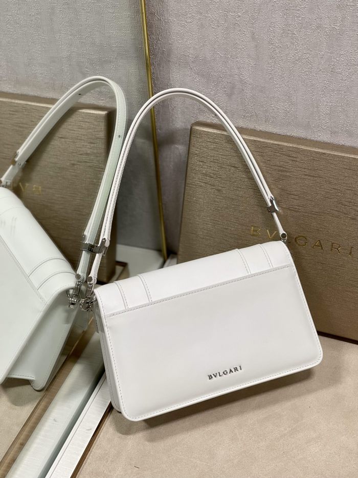  Handbags Bvlgari 292104 size:22*15*4.5 cm