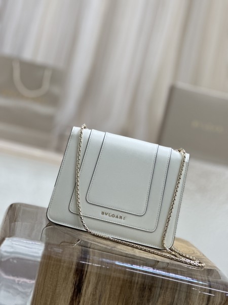  Handbags Bvlgari Serpenti Forever 35107 size:20*15*5 cm