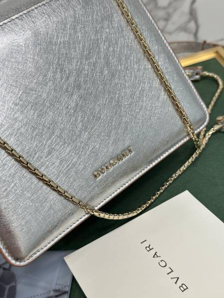  Handbags Bvlgari 38329 size:20*16*9 cm