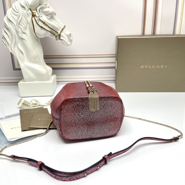  Handbags Bvlgari B287614 size:16*20*10.5 cm