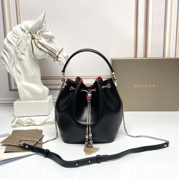  Handbags Bvlgari B287614 size:16*20*10.5 cm