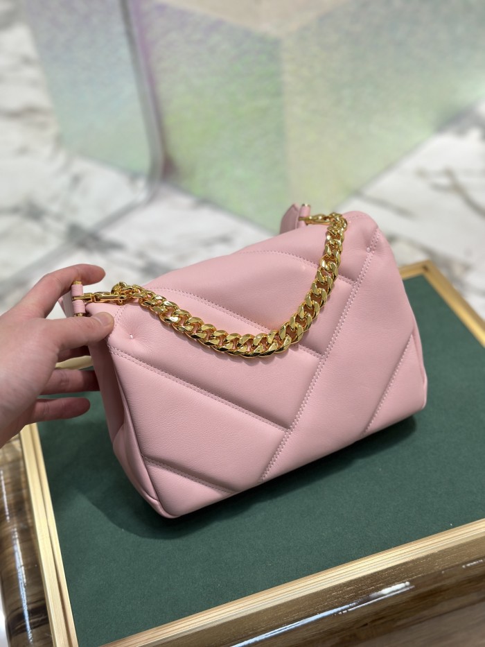  Handbags Bvlgari 291088 size:22.5*15*10 cm