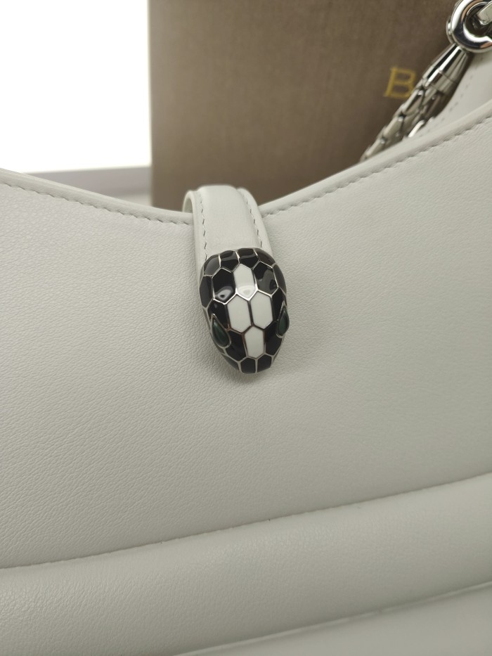  Handbags Bvlgari 293208 size:27.5*18*3.5 cm