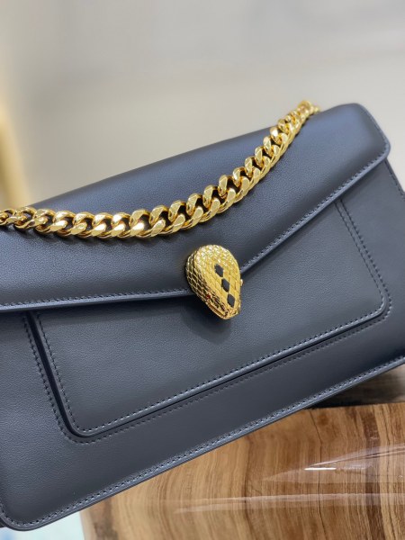  Handbags Bvlgari 292033 size:28*17*6 cm