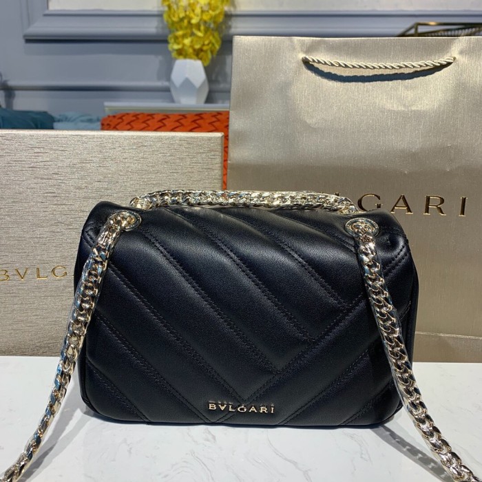 Handbags Bvlgari 2839930021 size:22.5*15*10 cm