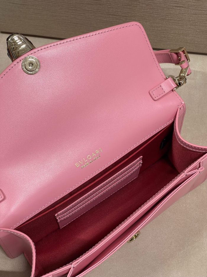  Handbags Bvlgari 292104 size:22*15*4.5 cm