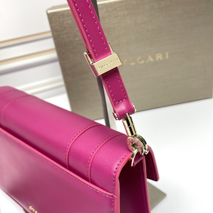  Handbags Bvlgari 292104 size:22*15*4.5 cm