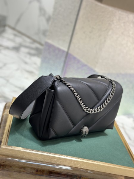  Handbags Bvlgari 291223 size:27*18*11 cm