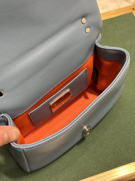  Handbags Bvlgari 291085 size:18*12*8 cm