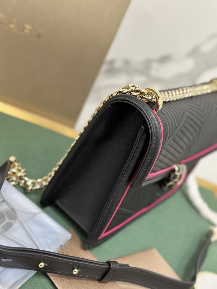  Handbags Bvlgari 288656 size:24*16*6.5 cm