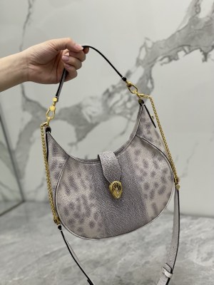  Handbags Bvlgari 291636 size:25.5*25*5.5 cm