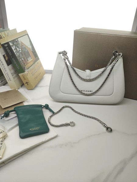  Handbags Bvlgari 293208 size:27.5*18*3.5 cm