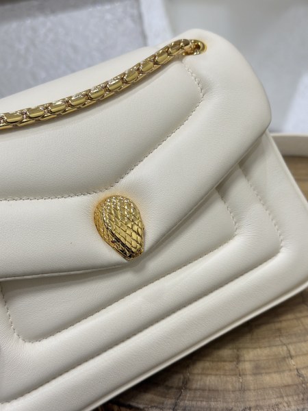  Handbags Bvlgari 292123 size:22.5*15*7 cm