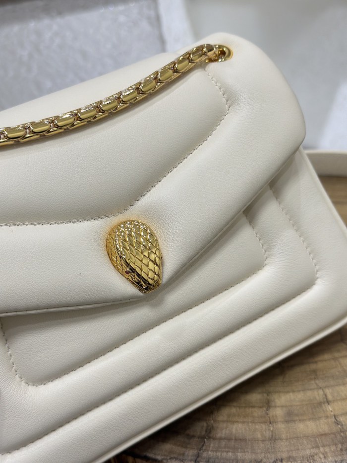  Handbags Bvlgari 292123 size:22.5*15*7 cm