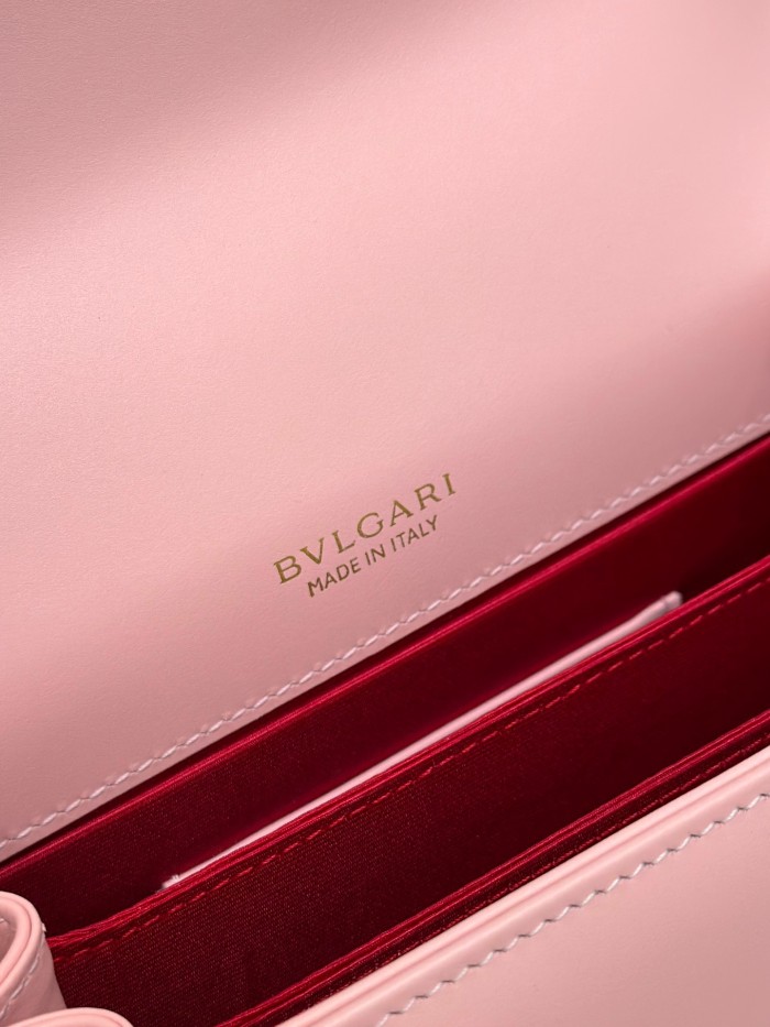  Handbags Bvlgari 38329 size:18*16*9 cm