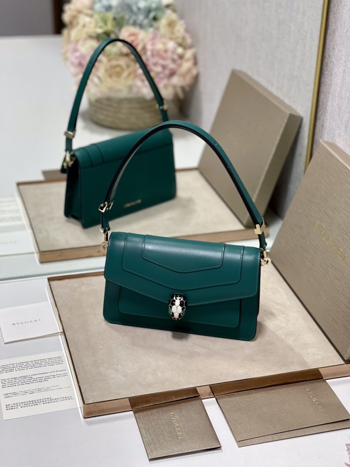  Handbags Bvlgari 292104 size:22*15*4.5 cm