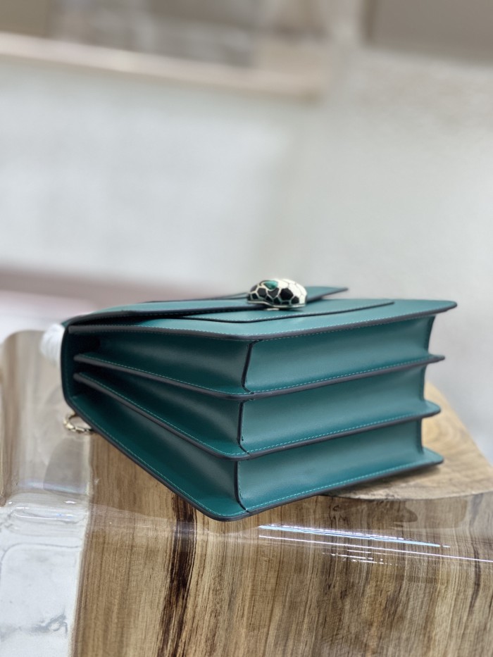  Handbags Bvlgari 38329 size:18*16*9 cm