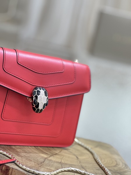  Handbags Bvlgari Serpenti Forever 35107 size:20*15*5 cm