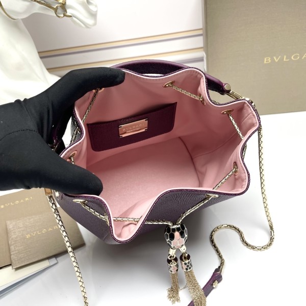  Handbags Bvlgari B287614 size:16*20*10.5 cm