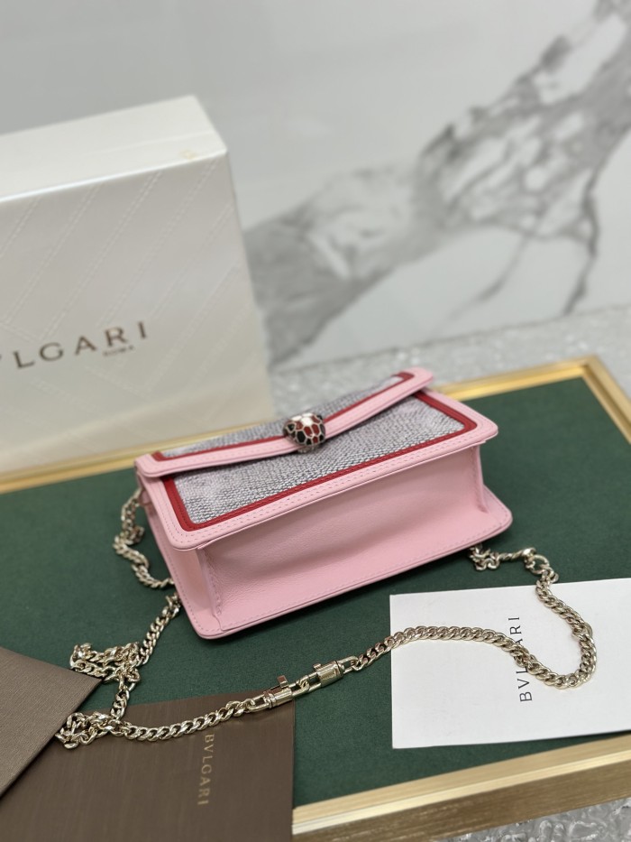  Handbags Bvlgari 288104 size:17*11*5 cm