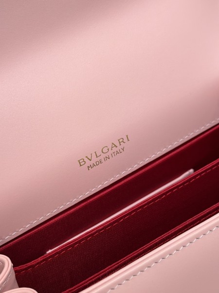  Handbags Bvlgari 38329 size:20*16*9 cm