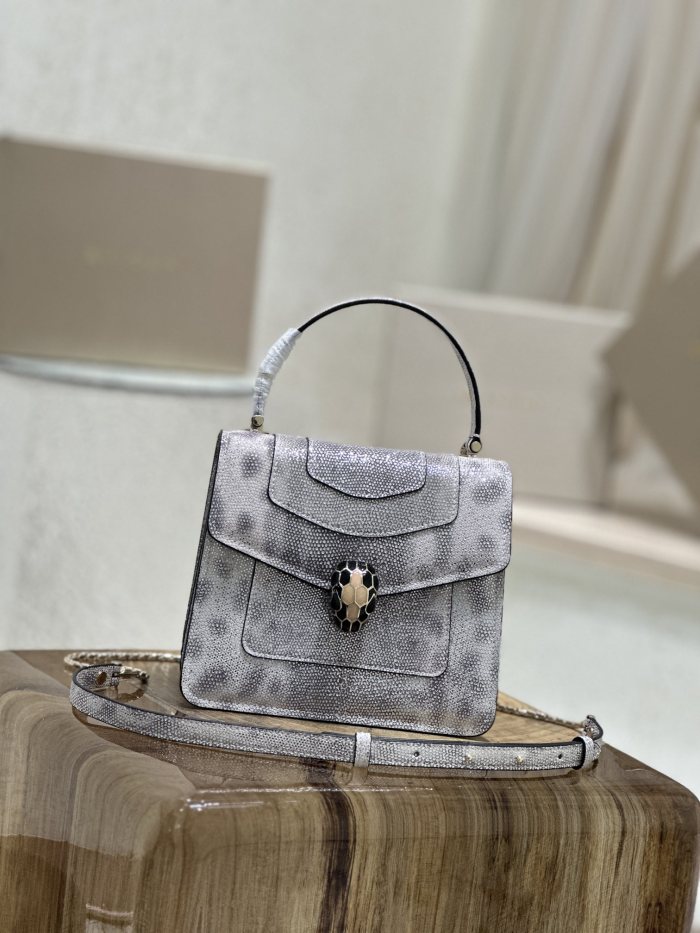  Handbags Bvlgari 38329 size:18 cm