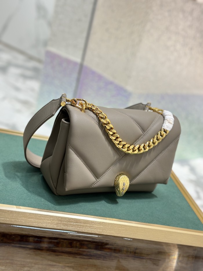  Handbags Bvlgari 291088 size:22.5*15*10 cm