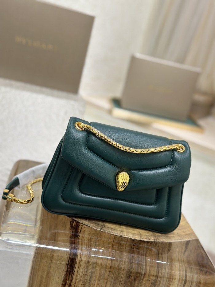  Handbags Bvlgari 292123 size:22.5*15*7 cm
