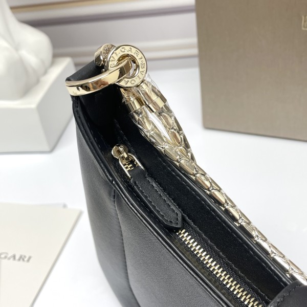  Handbags Bvlgari 293208 size:27.5*18*4.5 cm