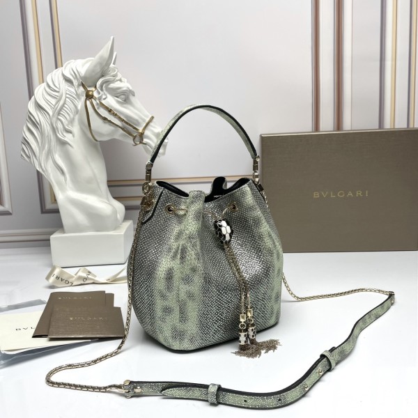  Handbags Bvlgari B287614 size:16*20*10.5 cm