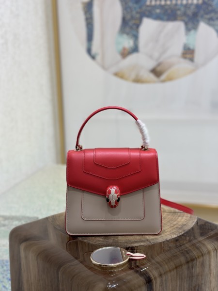  Handbags Bvlgari 38329 size:18*16*9 cm