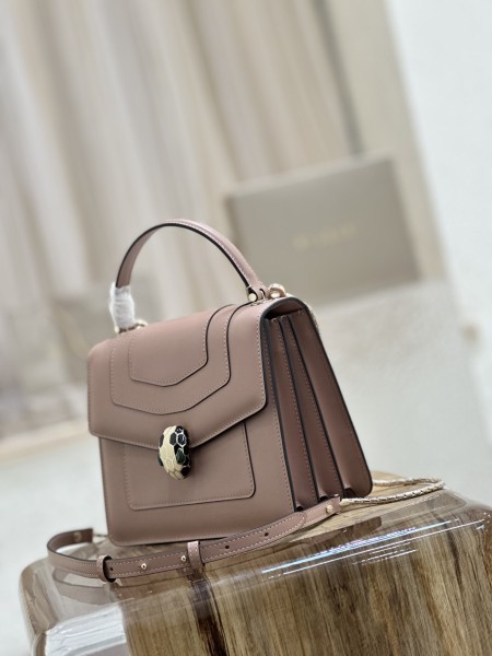  Handbags Bvlgari 38329 size:18*16*9 cm