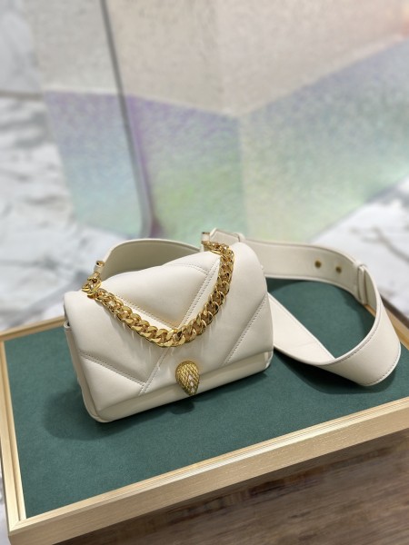 Handbags Bvlgari 291085 size:18*12*8 cm