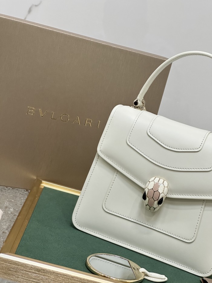  Handbags Bvlgari 38329 size:18*16*9 cm
