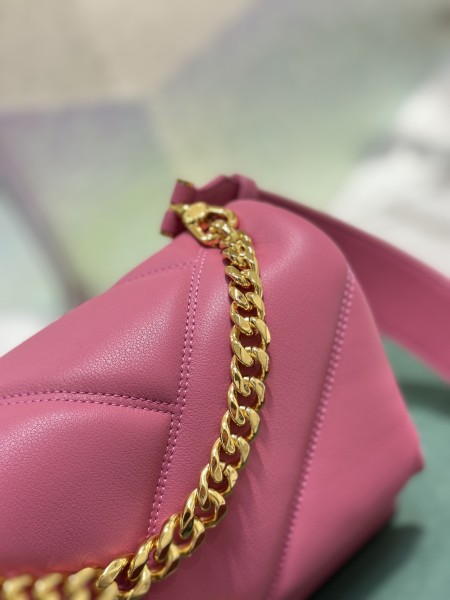  Handbags Bvlgari 291088 size:22.5*15*10 cm