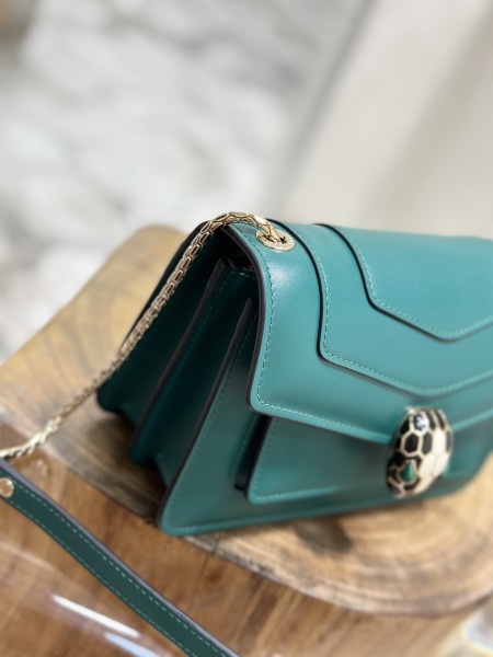  Handbags Bvlgari 289676 size:19-13-7 cm