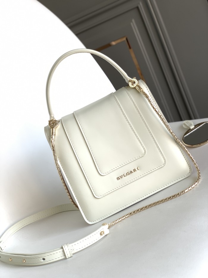  Handbags Bvlgari 383290521 size:15*9.5 cm