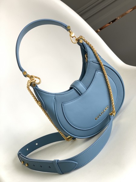  Handbags Bvlgari 2916340801 size:19.5*20*5 cm