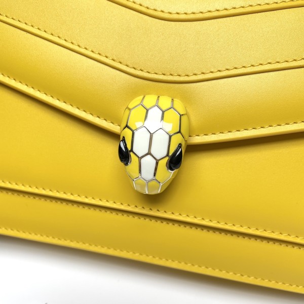  Handbags Bvlgari 292104 size:22*15*4.5 cm