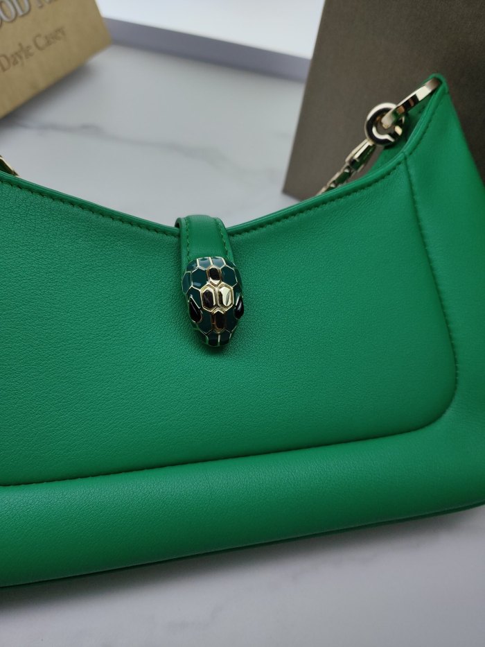  Handbags Bvlgari 293208 size:27.5*18*3.5 cm