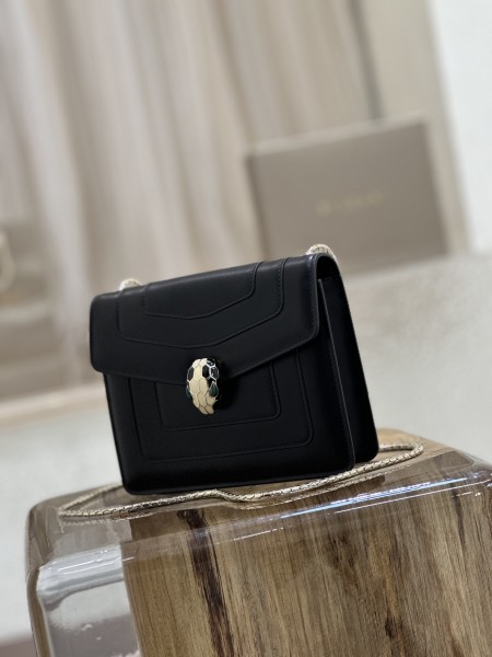  Handbags Bvlgari Serpenti Forever 35107 size:20*15*5 cm