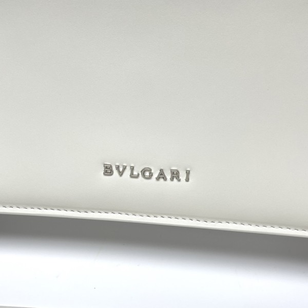  Handbags Bvlgari 292104 size:22*15*4.5 cm
